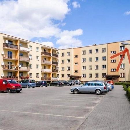 Nr 4 Europa22 Paczek Gratis Opcjonalnie Parking 24H Strzezony Centrum Miasta Tomaszowa Mazowieckiego Netflix Max Free Quick Check-In Szybkie Zameldowanie "Znizki Z Karta Duzej Rodziny" Hostel Tomaszow Mazowiecki Ngoại thất bức ảnh